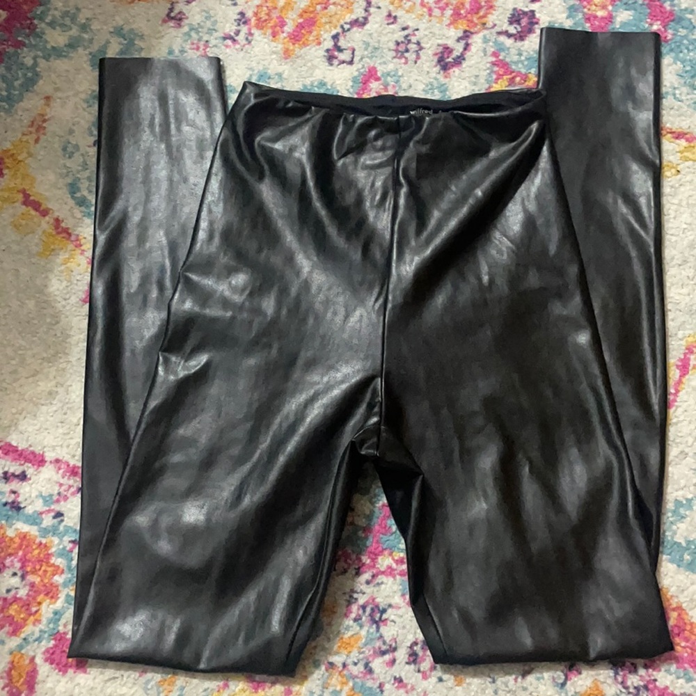 Aritzia vegan leather leggings